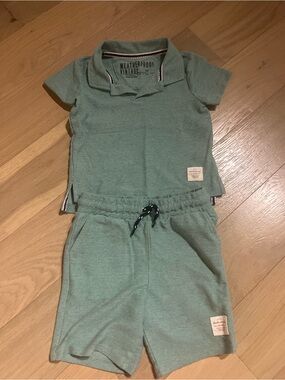 Weatherproof Green Terry Polo Top with Navy Trim